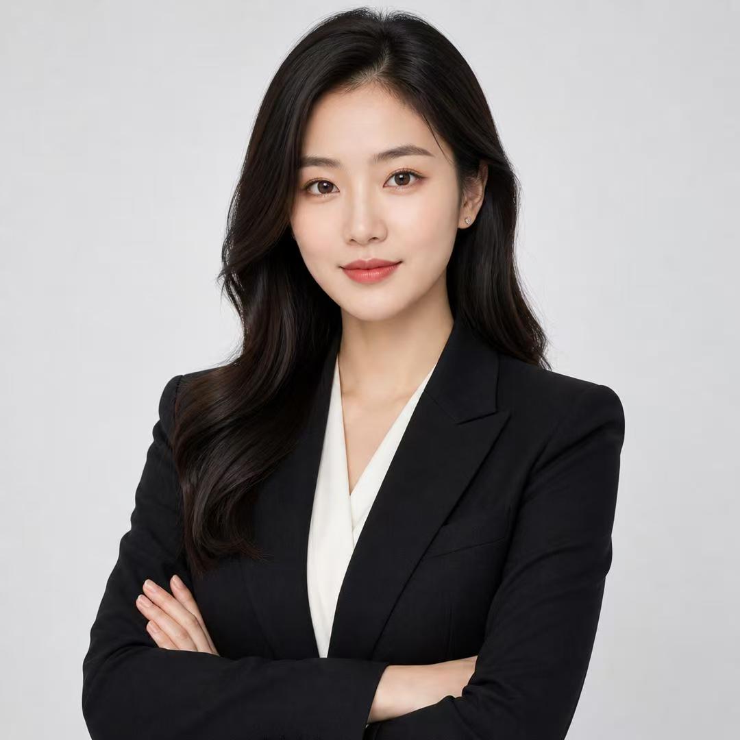 Luo Xiaoyan, Sales Manager